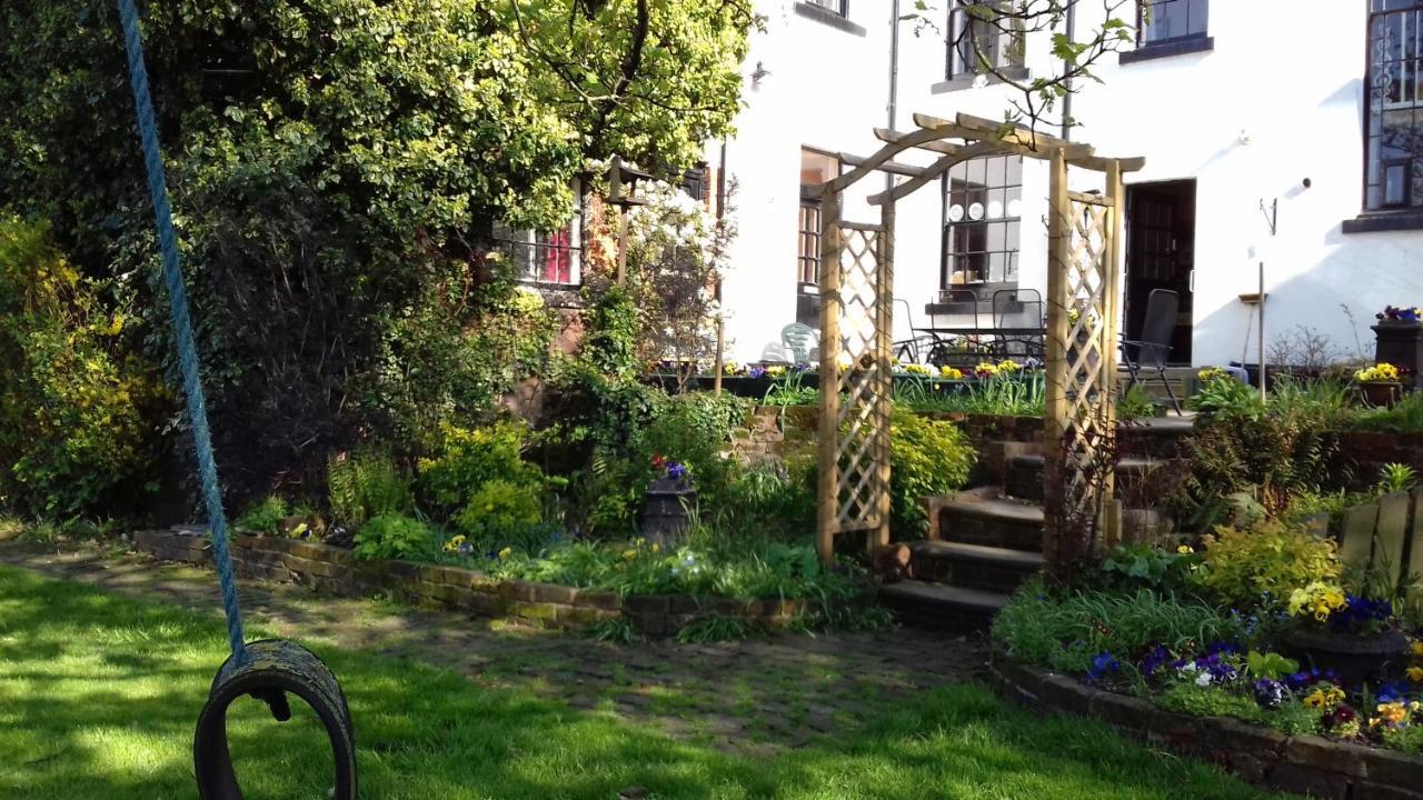 مبيت وإفطار دوزبري Heath House المظهر الخارجي الصورة